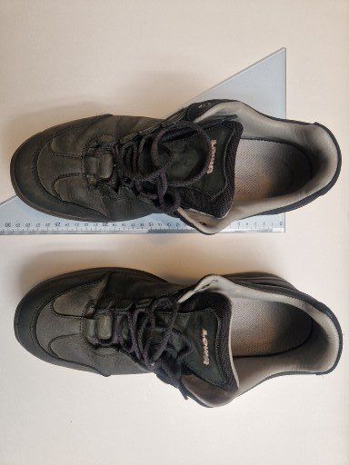 Lowa Scarpe da donna: Chaussures de marche Lowa Dame 42 – Usato da Fribourg venduto da ego_8qg2