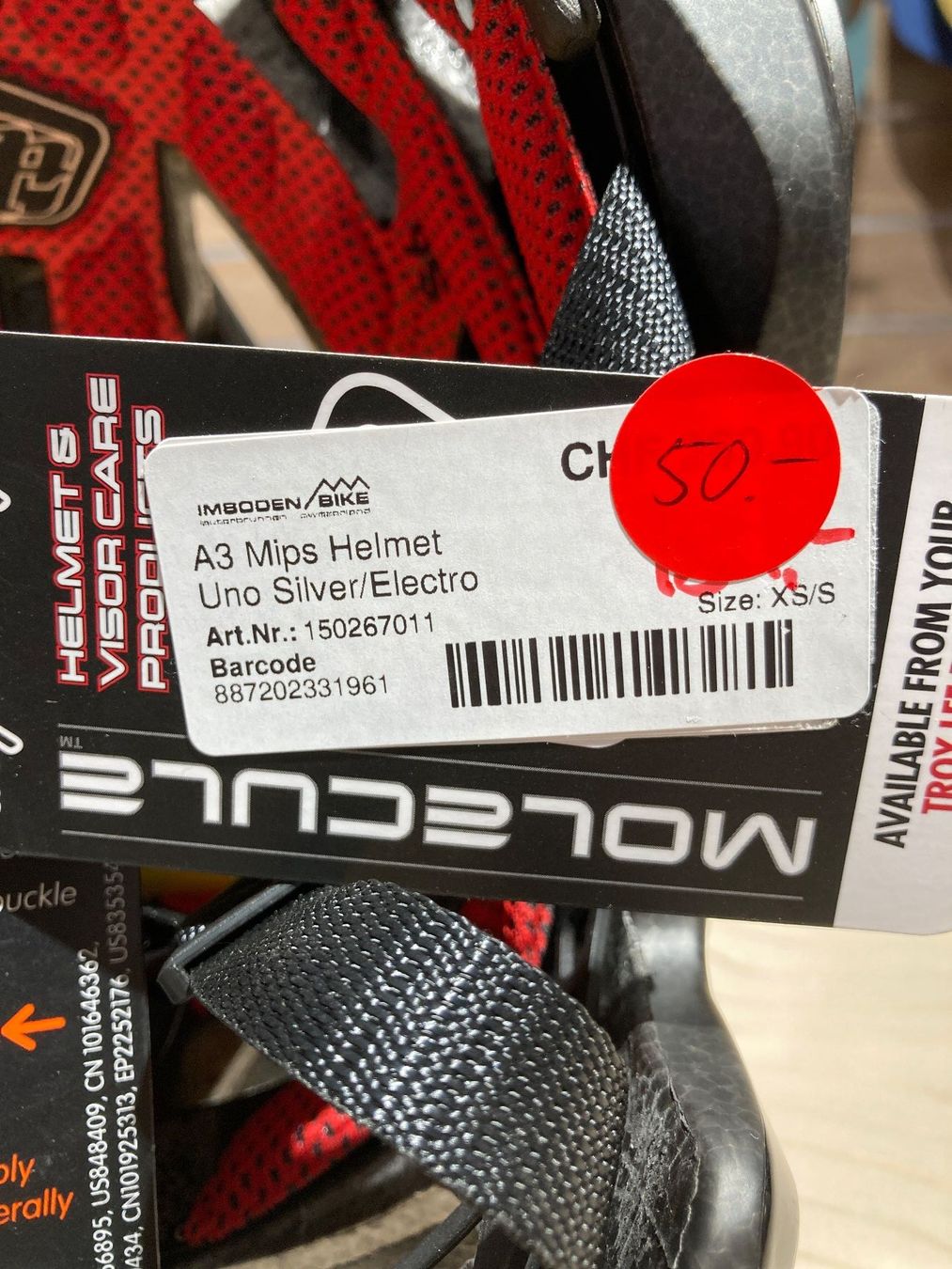 Troy Lee Caschi: Troy Lee A3 Mips Helm Uno Silver/Electro, XS/S – Nuovo (secondo la descrizione) da Lauterbrunnen venduto da Imboden-Bike 4