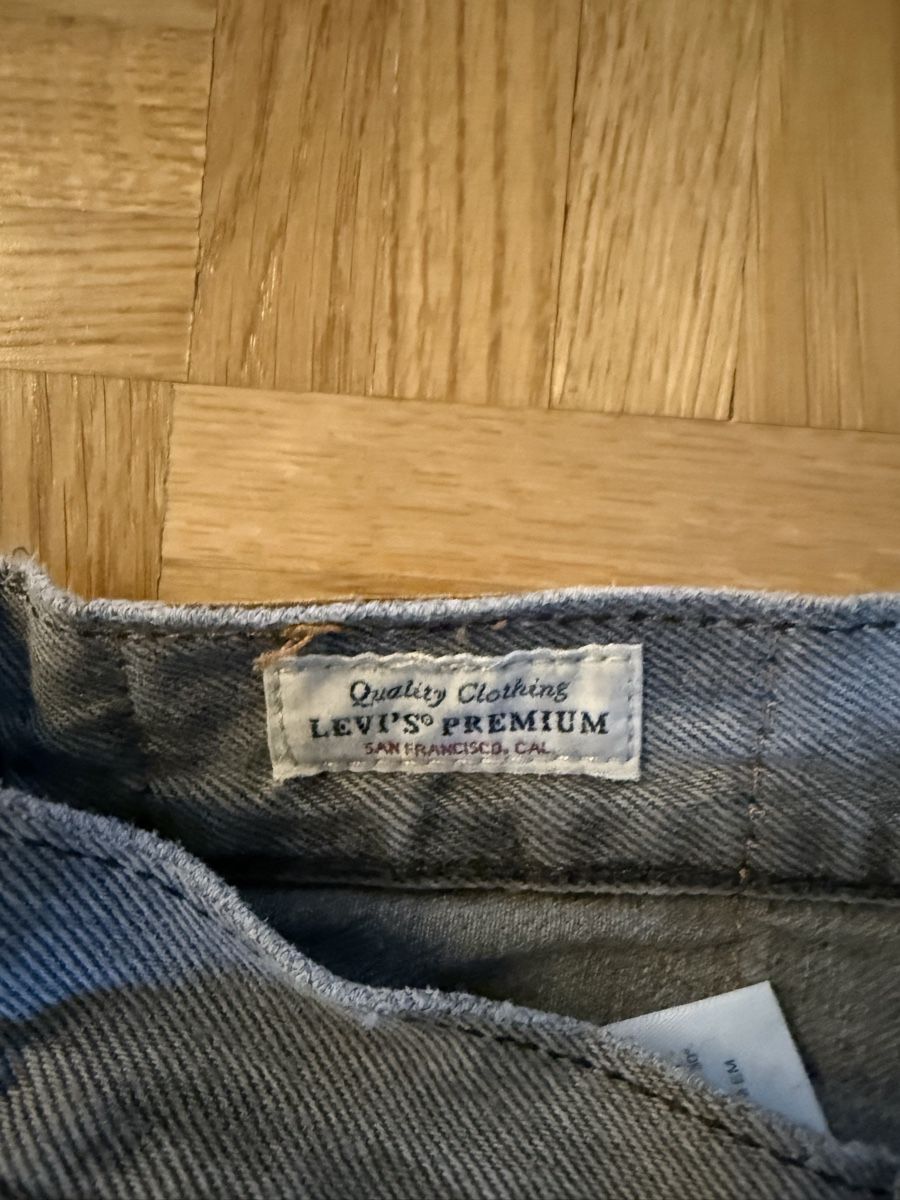 Levi's Jeans: Levis Hose Grau Grösse W36/L32 – Usato da Solothurn venduto da EmanuelKummer 2