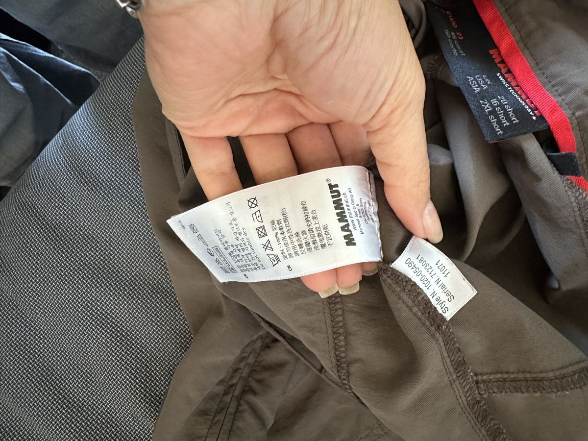 Mammut Pantaloni: Pantalon Mamut taille 46 marron – Usato da Bulle venduto da LeMoleson 8