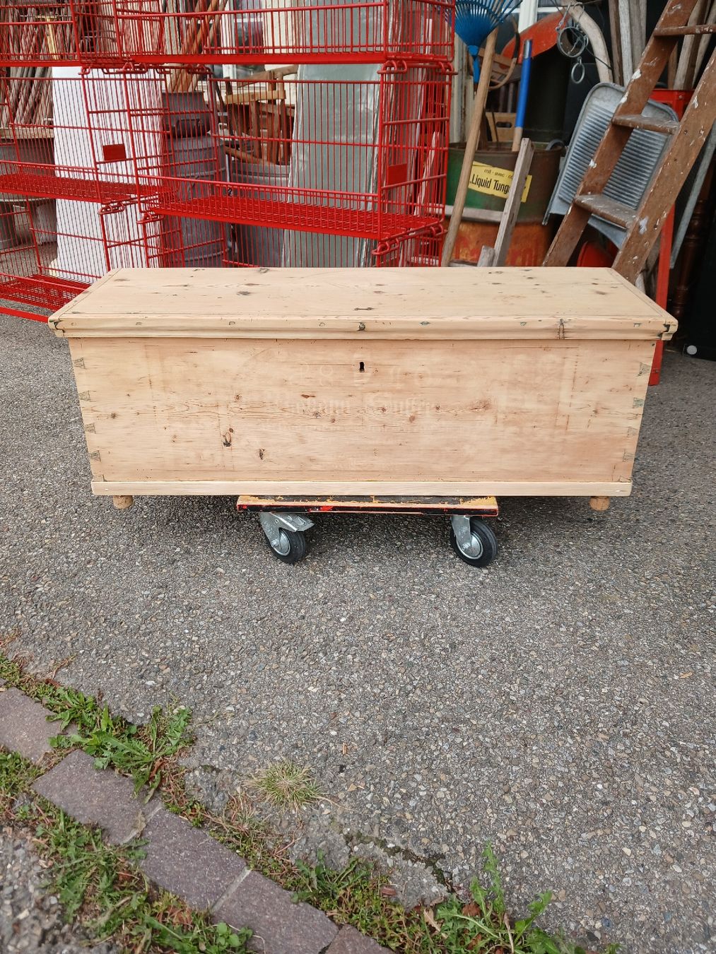 Cassapanche: Tannenholz Truhe  – Usato da Hagenbuch ZH venduto da bromaer