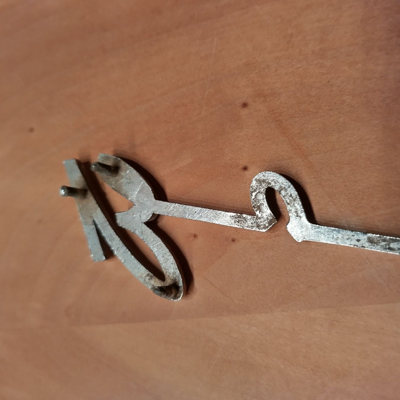 Borgward Tutti pezzi di ricambio auto: Originales Borgward Emblem / Schriftzug – Usato da Arnegg venduto da Arnrom 4