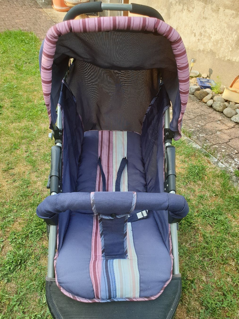 Carrozzine: Gut erhaltener Kinderwagen / Buggy  – Usato da Attiswil venduto da beautystone