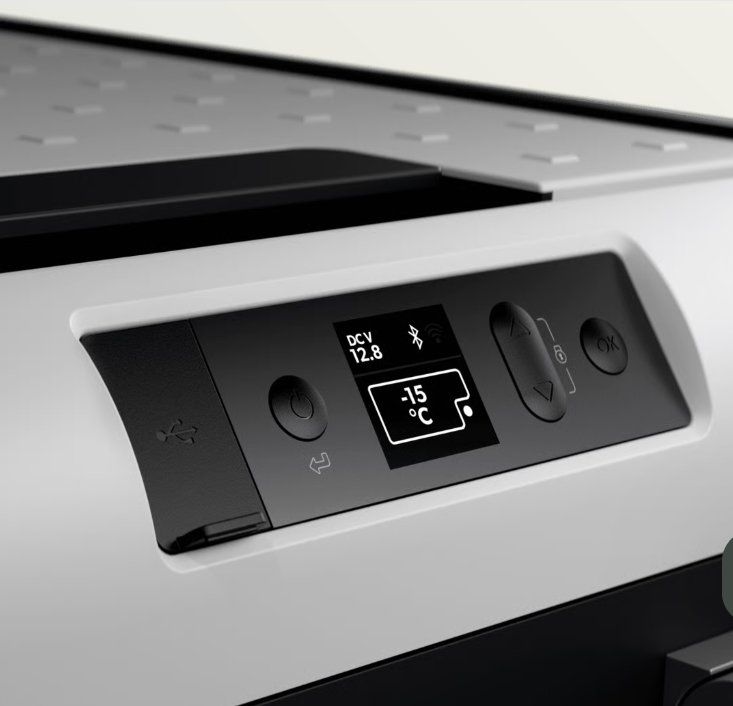 Dometic Frigoriferi & Refrigeratori: Frigorifero portatile Dometic CFX3 45 – Nuovo e nell'imballaggio originale da Cadenazzo venduto da Zioeddy9 3