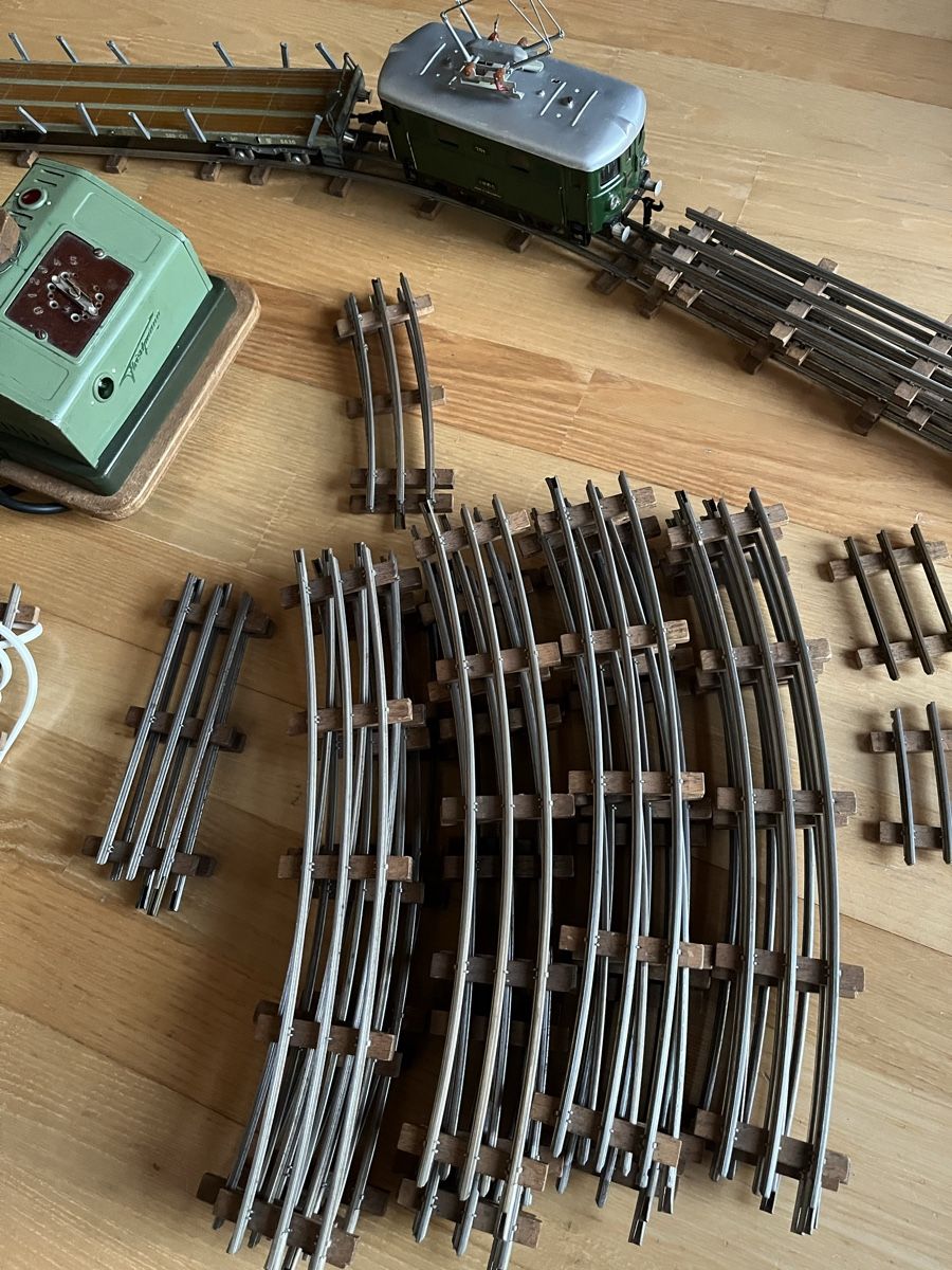 Giocattoli: BUCO Spur 0, Güterzug mit Lok – Usato da Jona venduto da Merchandise 1