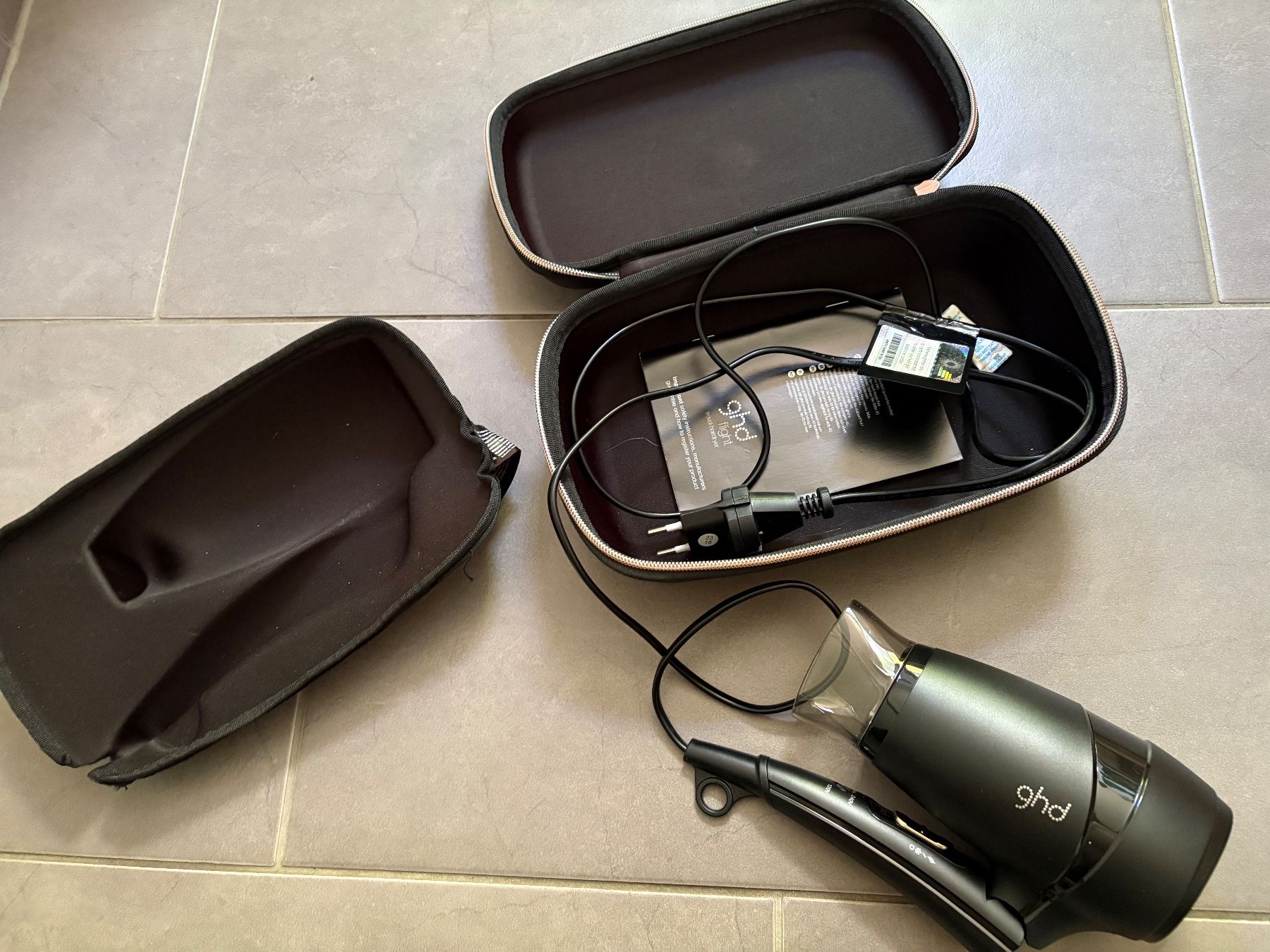 GHD Sèche-cheveux: ghd flight Reiseföhn / Haartrockner – D'occasion à Brittnau par Arves 2