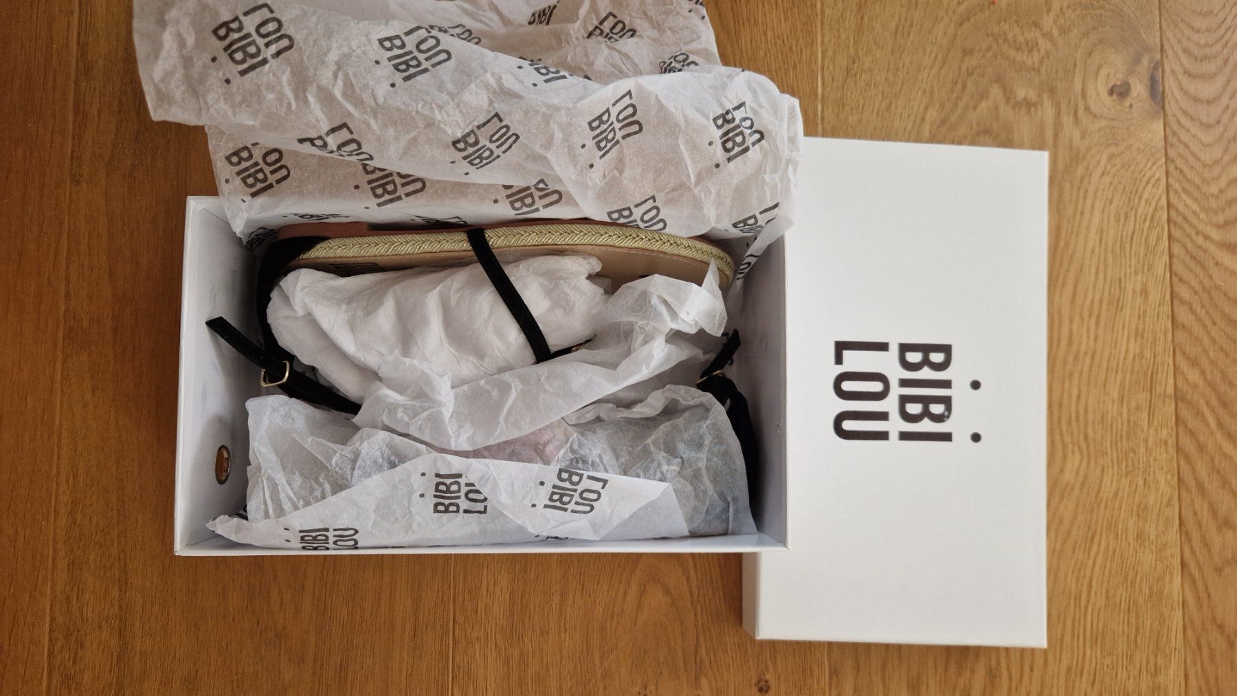 Scarpe da donna: Bibi Lou Sandalen Seepferdchen Gr. 38 – Nuovo e nell'imballaggio originale da Erlinsbach SO venduto da ULIKH 4