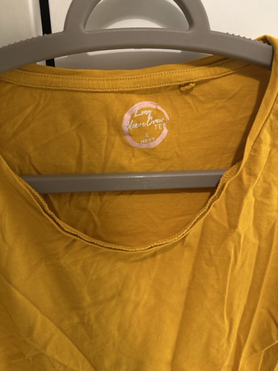 T-shirt: Gelbes Shirt Langarm S – Nuovo (secondo la descrizione) da kollbrunn venduto da veronic.h