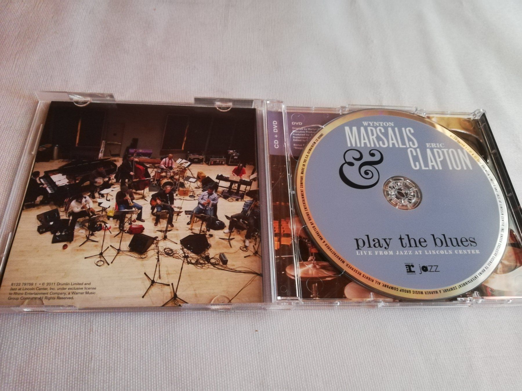 CD: WYNTON MARSALIS - ERIC CLAPTON - PLAY THE BLUES – Usato da Bern venduto da Vinylsound.ch 2