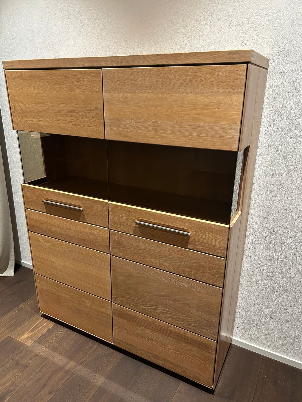 Armadi: Highboard/Vitrine in Eiche massiv – Usato da Widen venduto da SXR 1
