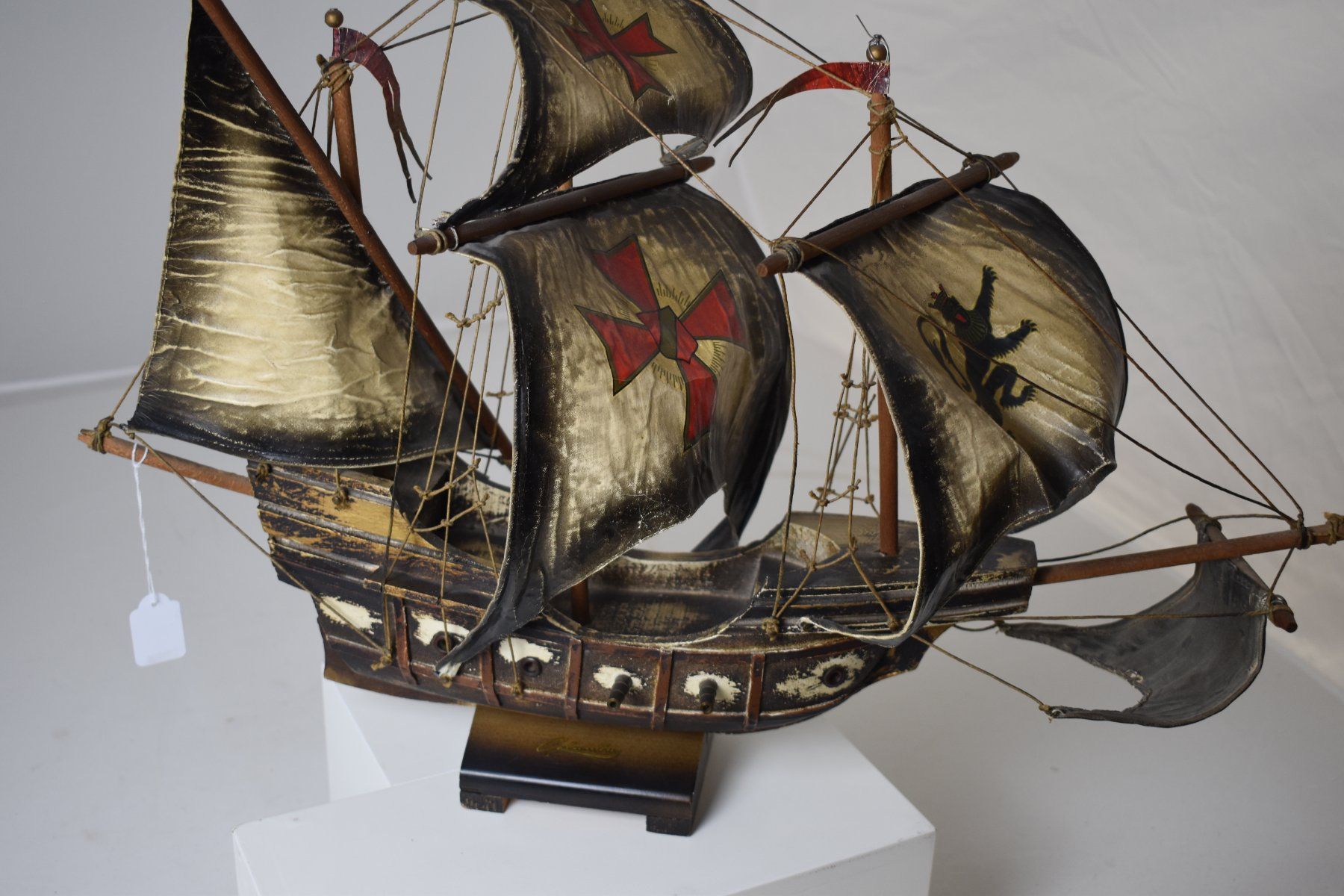 Kit di modellismo & Modellini statici: Segelschiff-Modell, Santa Maria – Usato da Interlaken venduto da schatzkiste_seeburg 5