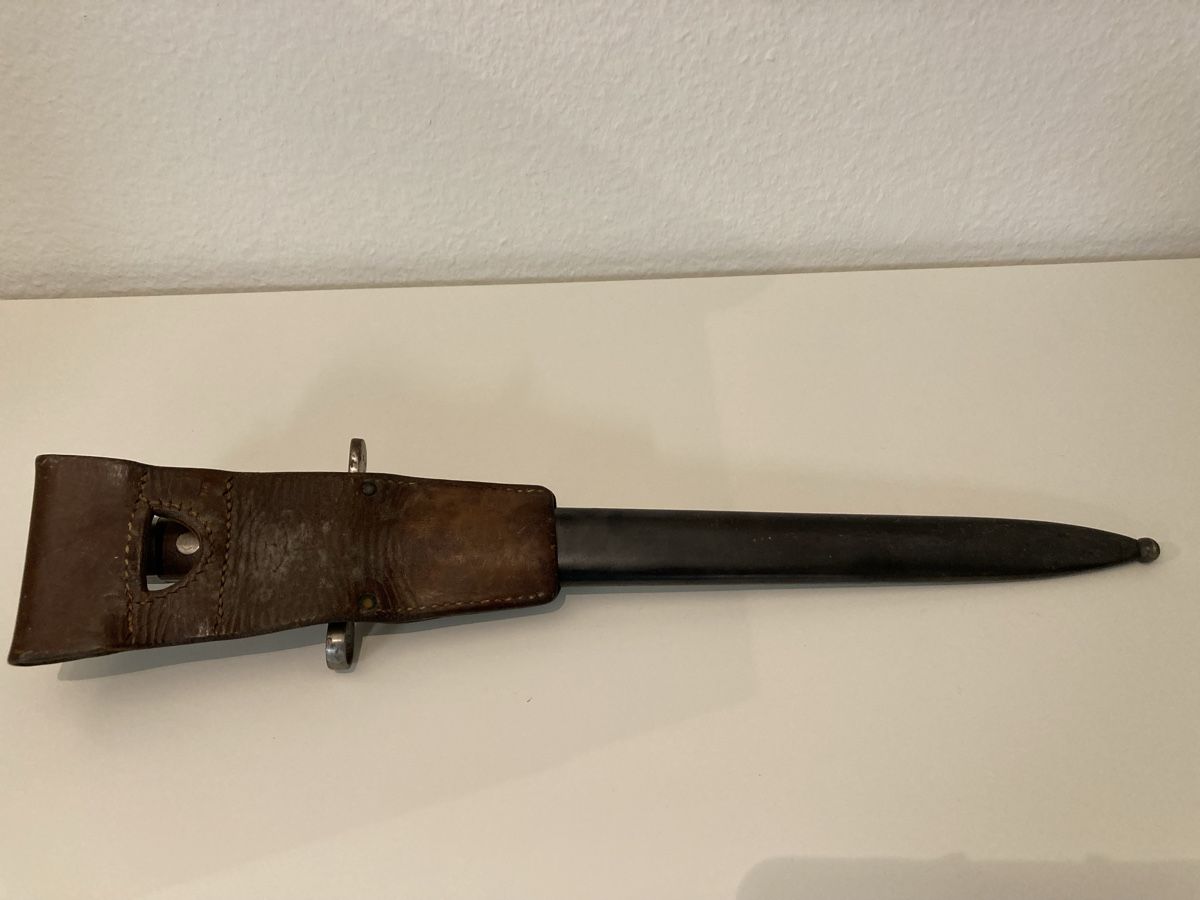 Schweizer Armee Stichwaffen: Bajonett – Gebraucht aus Embrach von Adeele1 2