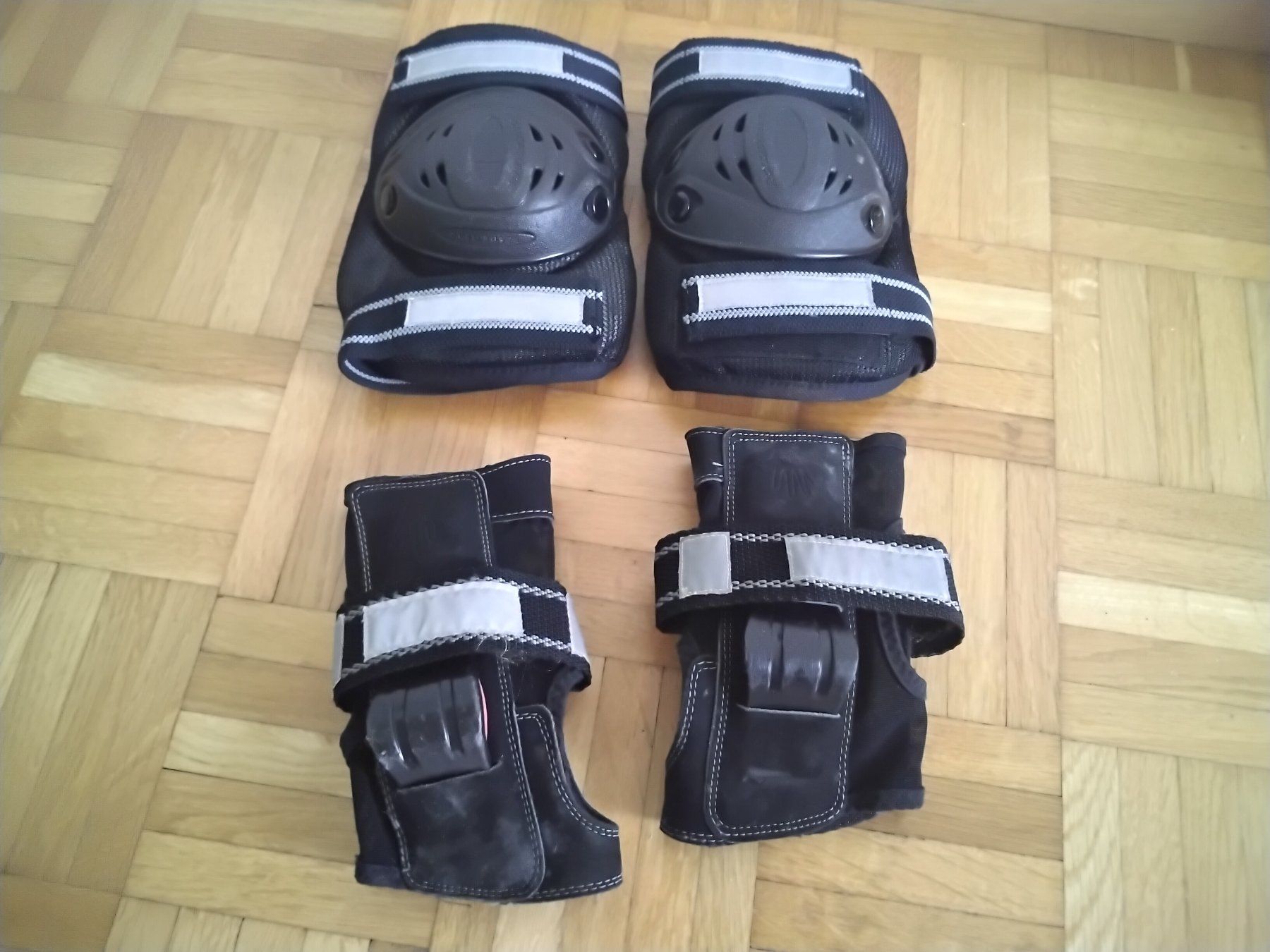 Pattini in linea & Pattini a rotelle: Rollerblades Grösse  39 – Usato da volketswil venduto da radelpeter 9