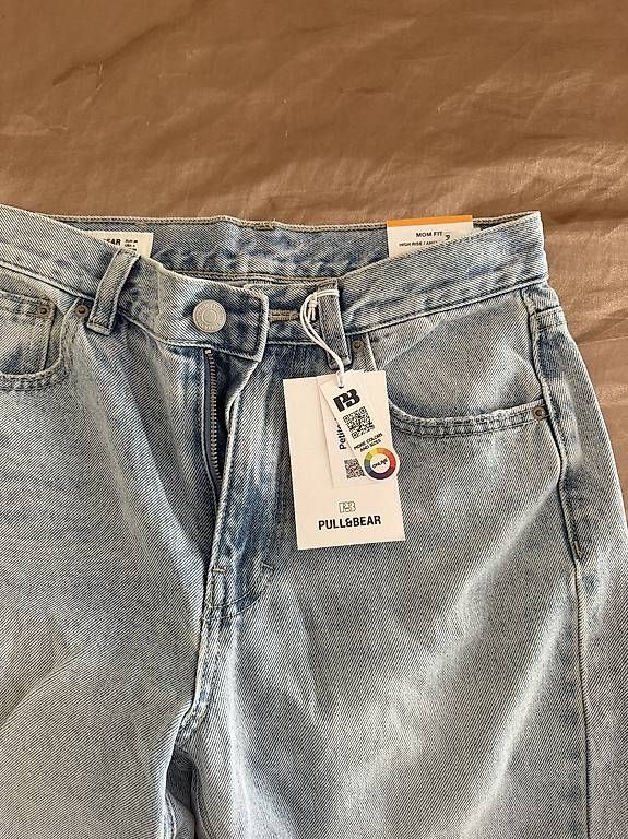 Pull&Bear Jeans: Pull&Bear Jeans mom fit – Neu und originalverpackt aus Bern von men_cl8x 4