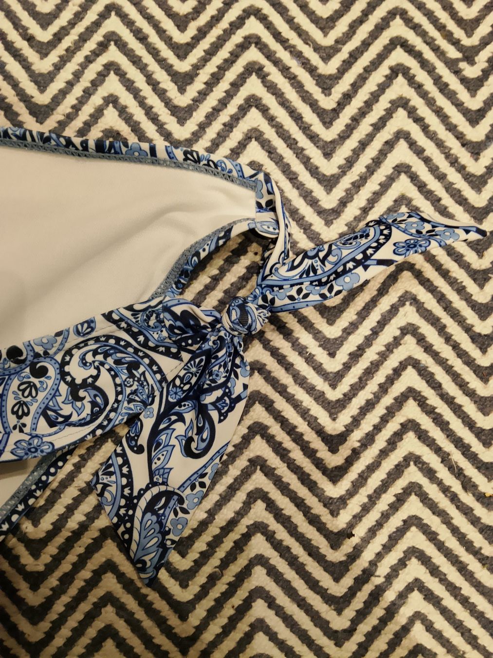 Pantaloni: Badehose Damen Grösse L mit Paisley Muster – Nuovo (secondo la descrizione) da Bellikon venduto da MellonCollieMitTwint 1