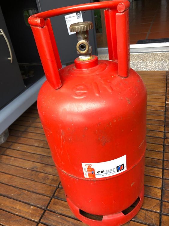 Gas Flasche ELF Schweiz (Gebraucht) in Bellmund für CHF 20 – nur ...