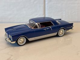 Modèle Ixo Facel Vega Excellence bleu 1/43 (46 chara...