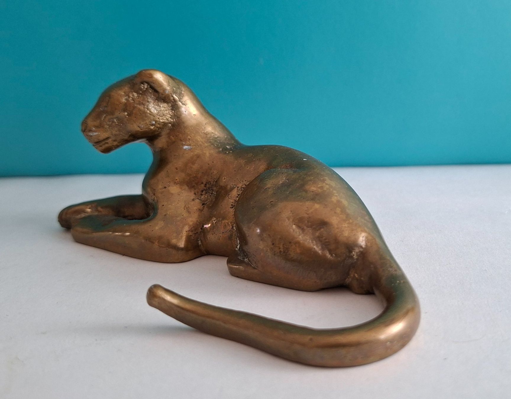 Sculture & Statue: Liegender Panther, Leopard-Figur aus Messing oder Bronze – Usato da Opfikon venduto da Diversamente 5