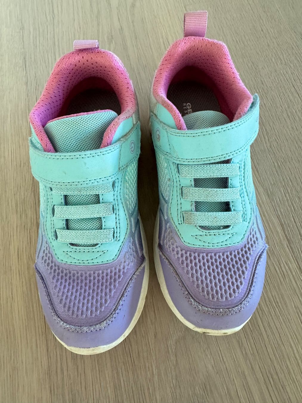 Geox Scarpe per ragazze: Geox Kinderschuhe, Gr. 30 – Usato da Birmensdorf ZH venduto da cor_y96p