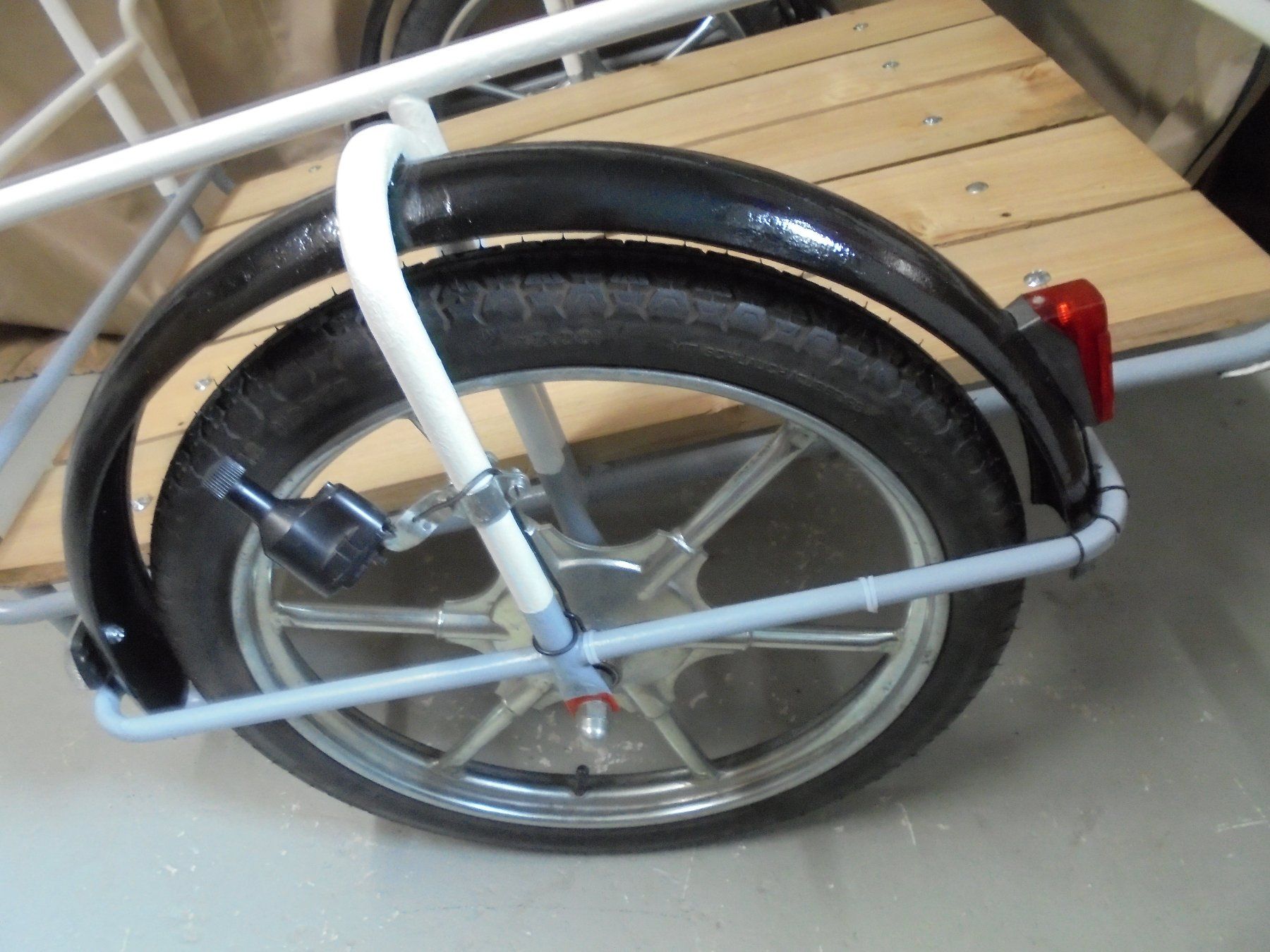 Rimorchi: Sehr stabiler Velo- Mofa Anhänger – Usato da Rohrbach venduto da Benz16 5