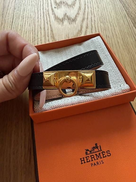 Hermès Bracciali & Braccialetti: Hermès Rivale Double Tour Armband – Usato da Merenschwand venduto da pinkstar02