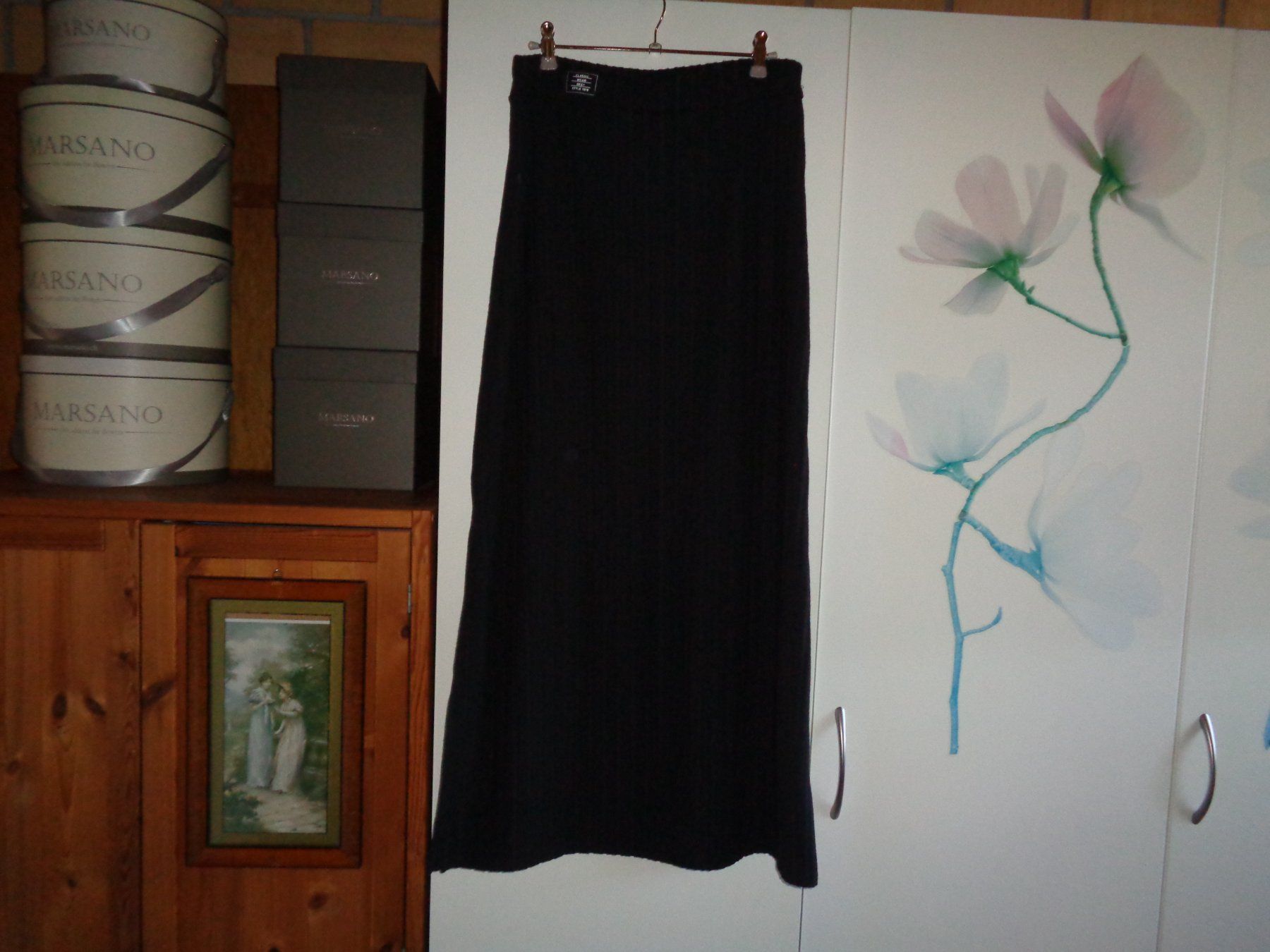 Gonne: *** schwarzer Maxi Rock mit Seitenschlitz *** – Usato da Othmarsingen venduto da Leuchtturmlady 1