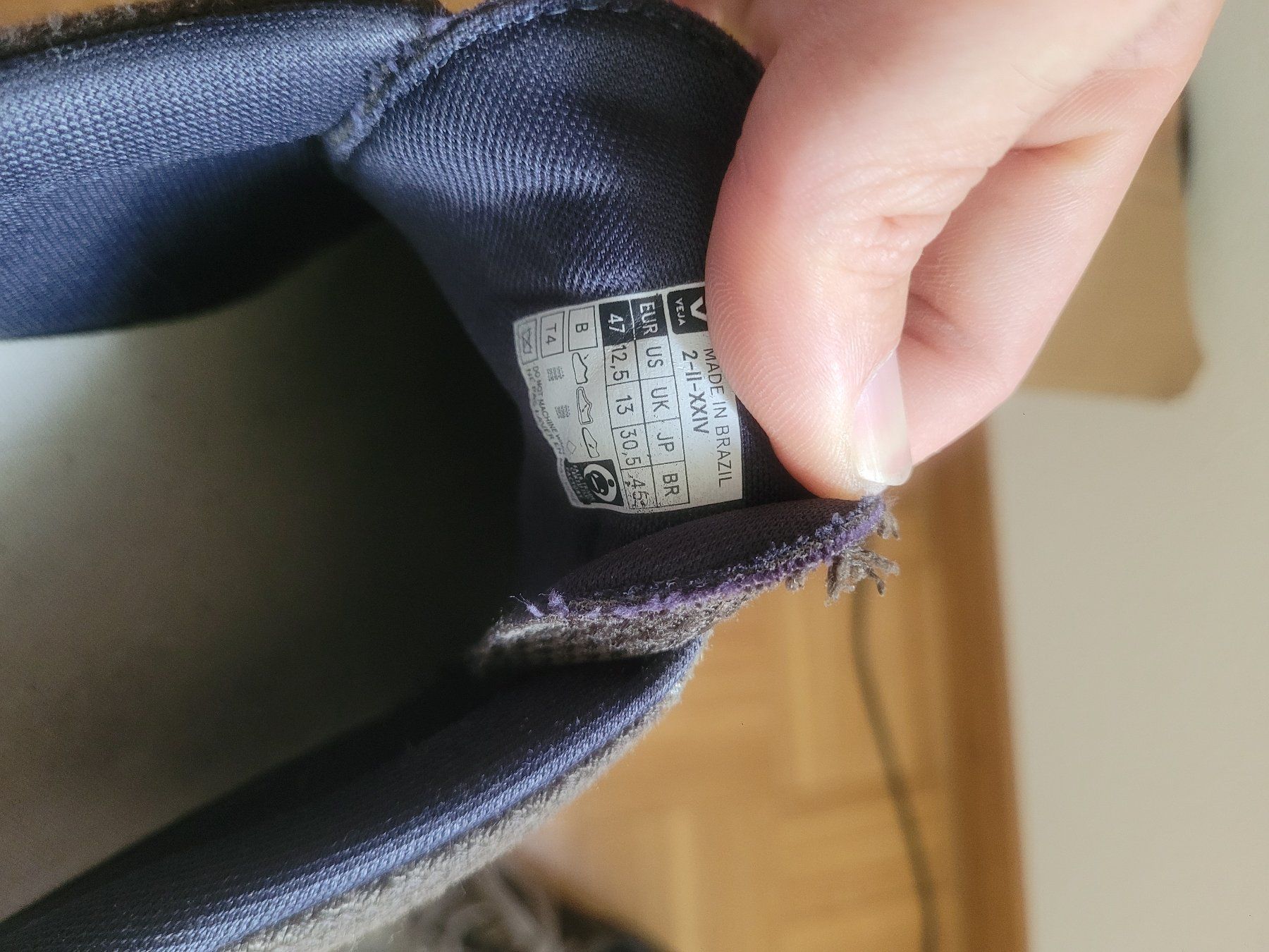 Veja Scarpe da uomo: Veja V-12 T.47 – Usato da Lonay venduto da bcol 2