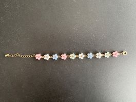 Armband mit bunten Blumen wie neu