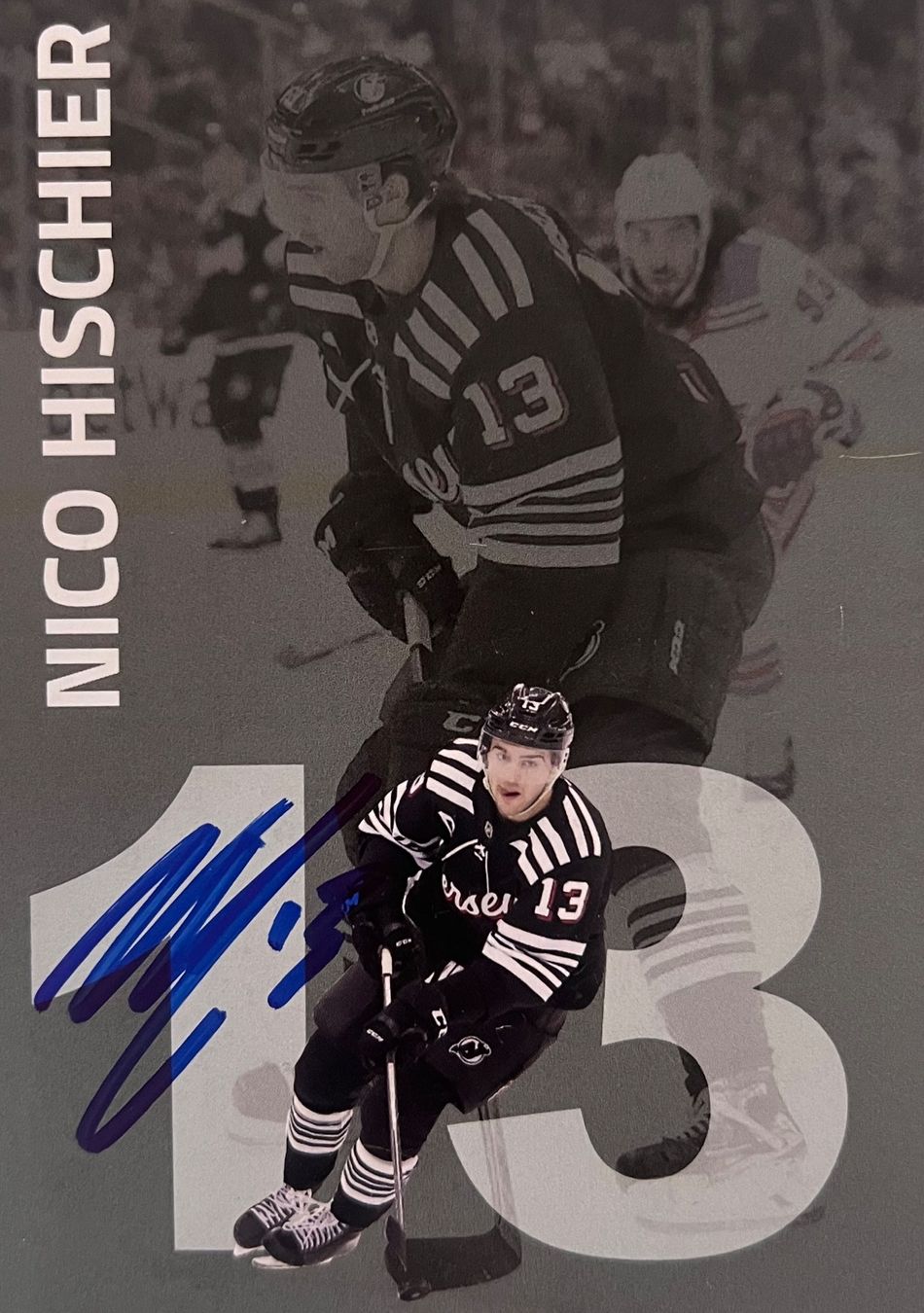 Autographes: Autogramm Nico Hischier – Neuf (Voir description) à Ostermundigen par Vancouver16