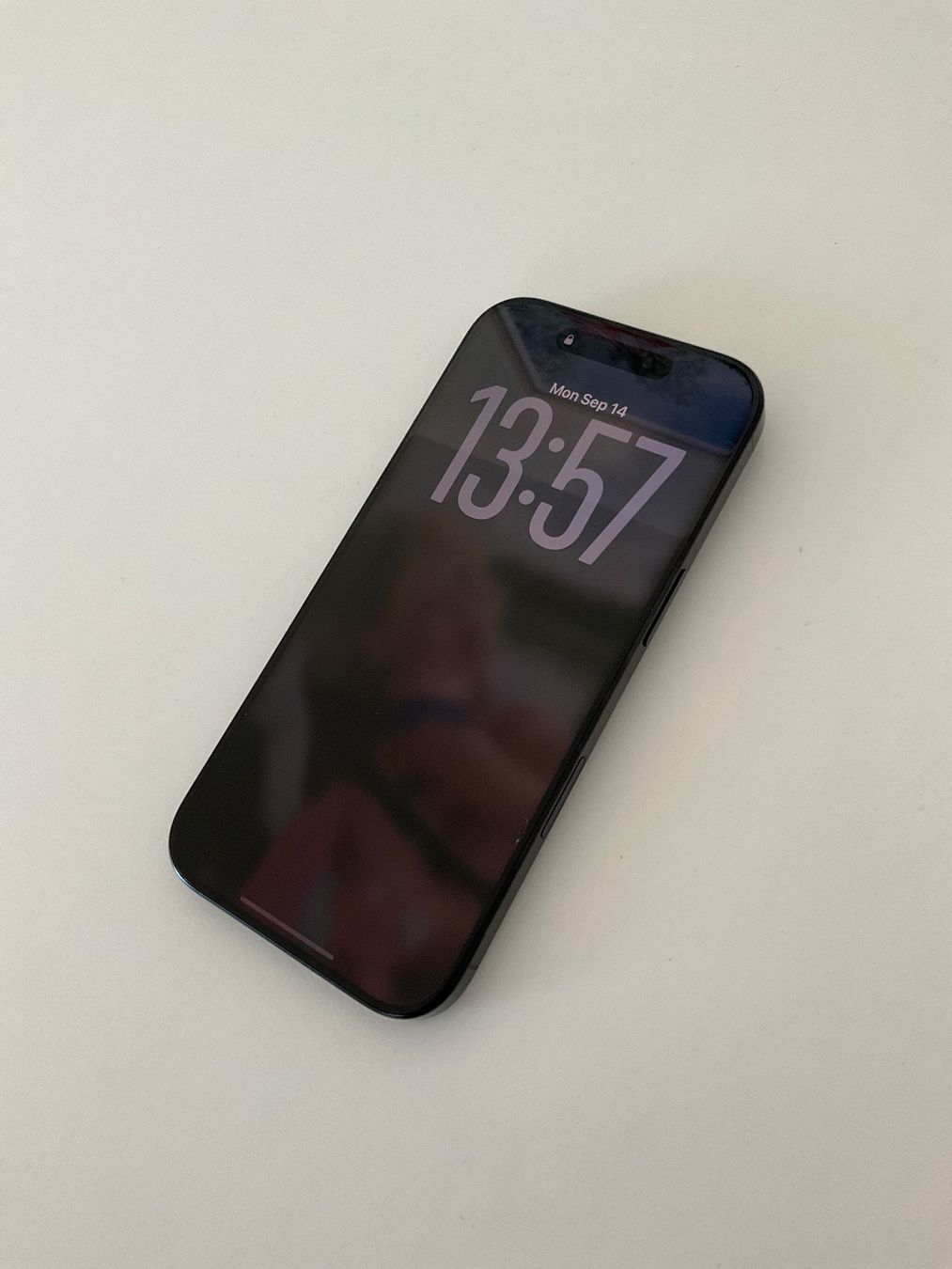 Apple Telefoni cellulari / Smartphones: iPhone 16 Pro 1TB - Titan Schwarz – Usato da Reinach BL venduto da holmberjo