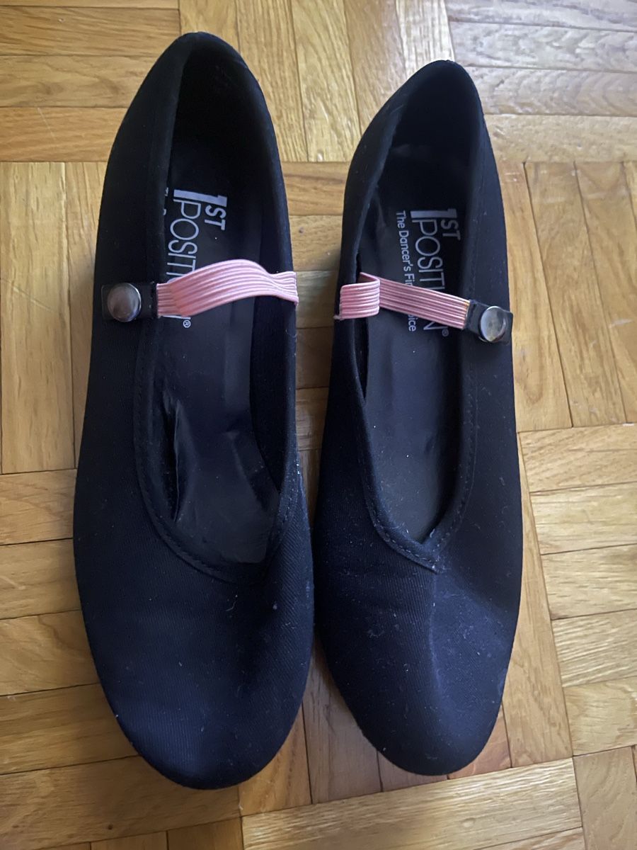 Schuhe für Mädchen: Charakterschuhe – Gebraucht aus Meilen von marsico79