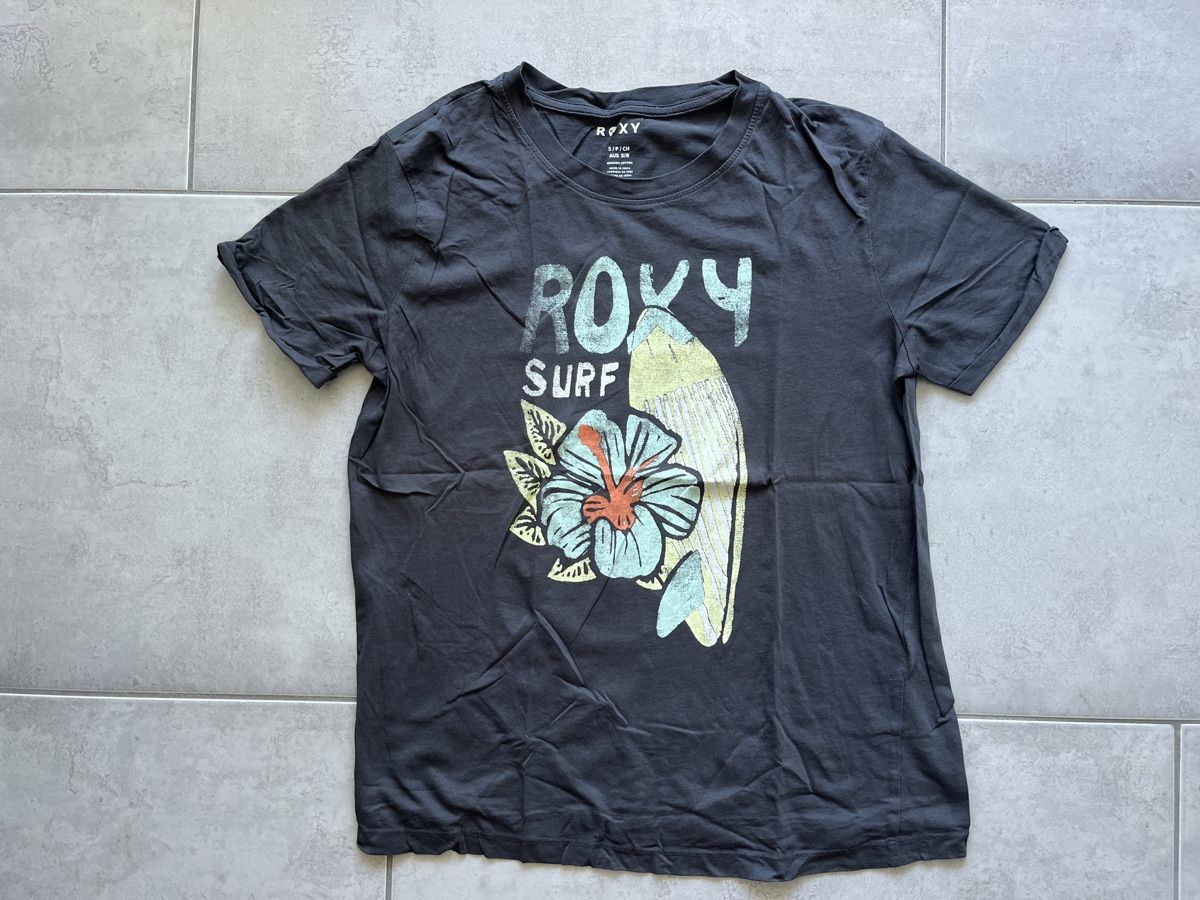 Roxy T-shirt: T-Shirt ROXY Gr. S – Usato da Thun venduto da Dak5