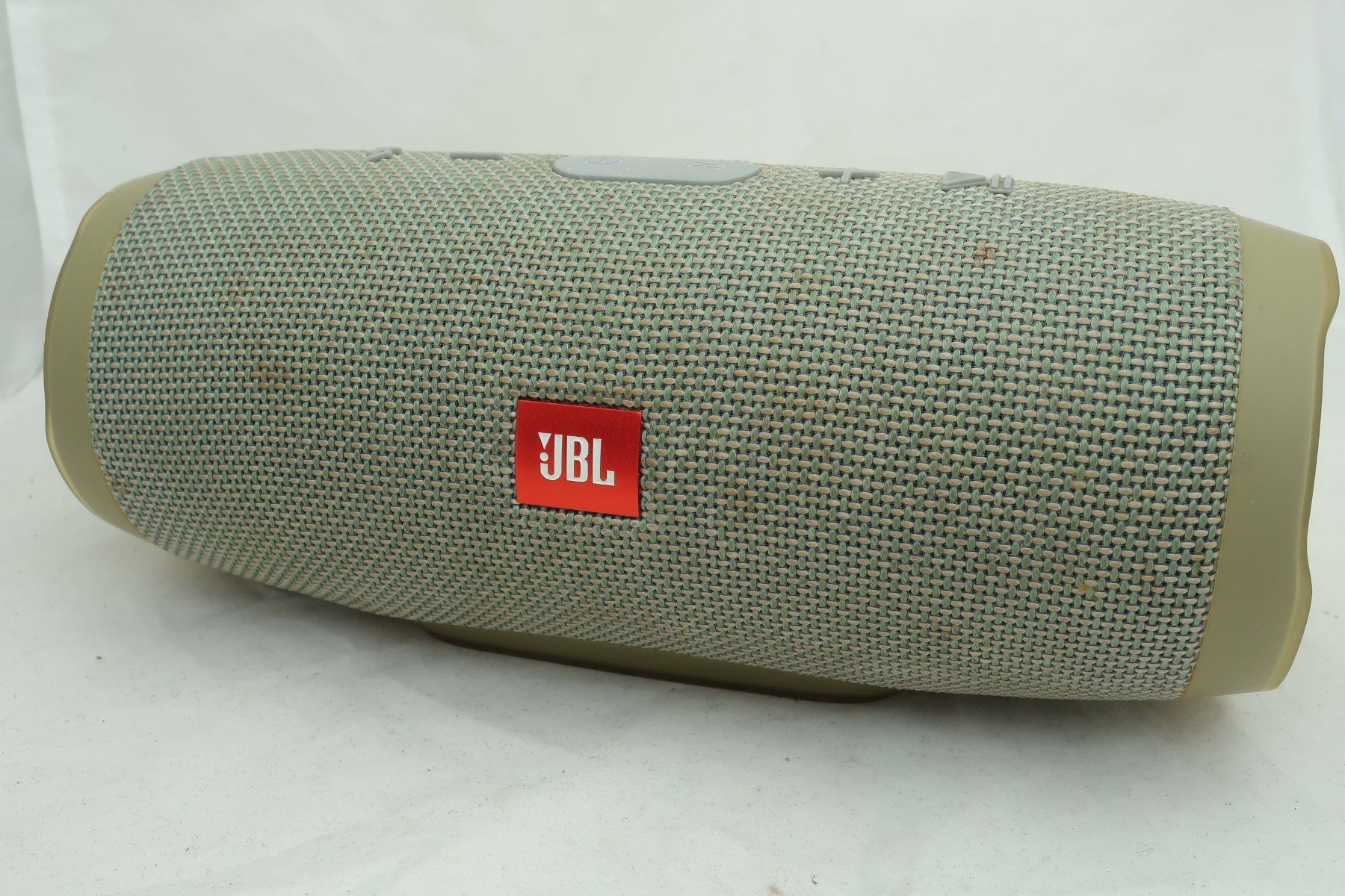 JBL Lautsprecher: HEUTE JBL Charge 3 DEFEKT – Gebraucht aus Zürich von dnk_nrd8