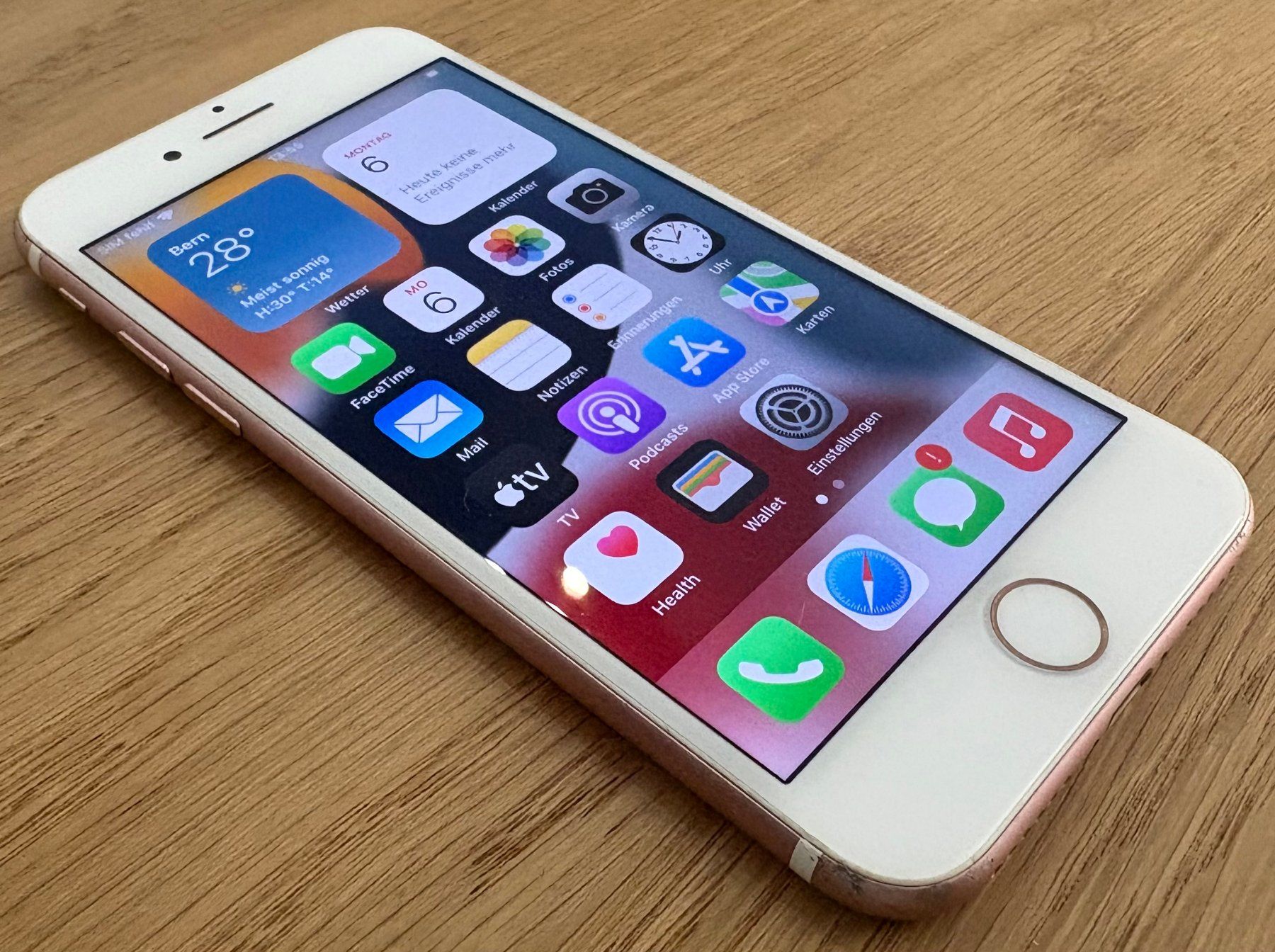 Apple Handys / Smartphones: Apple iPhone 7 | 128 GB | Roségold – Gebraucht aus Zürich von Gaikokujin 3