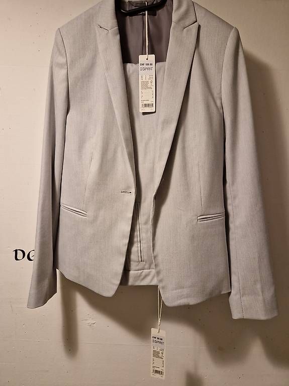 Completi & Tailleur: Esprit Hosenanzug Damen – Usato da Winterthur venduto da TOPM