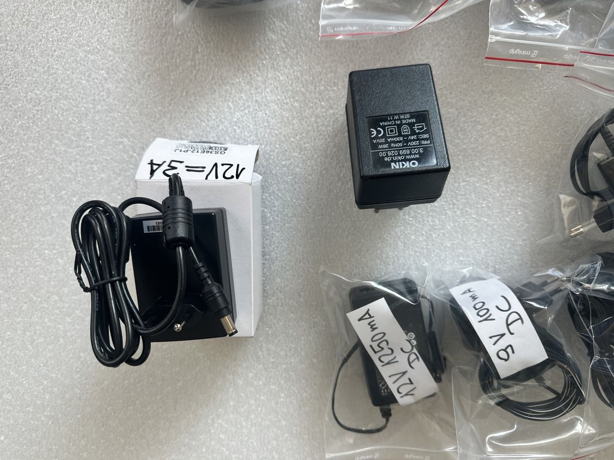Unità & Adattatore: Adapter diverse – Usato da Basel venduto da MaschinenSchweiz 4
