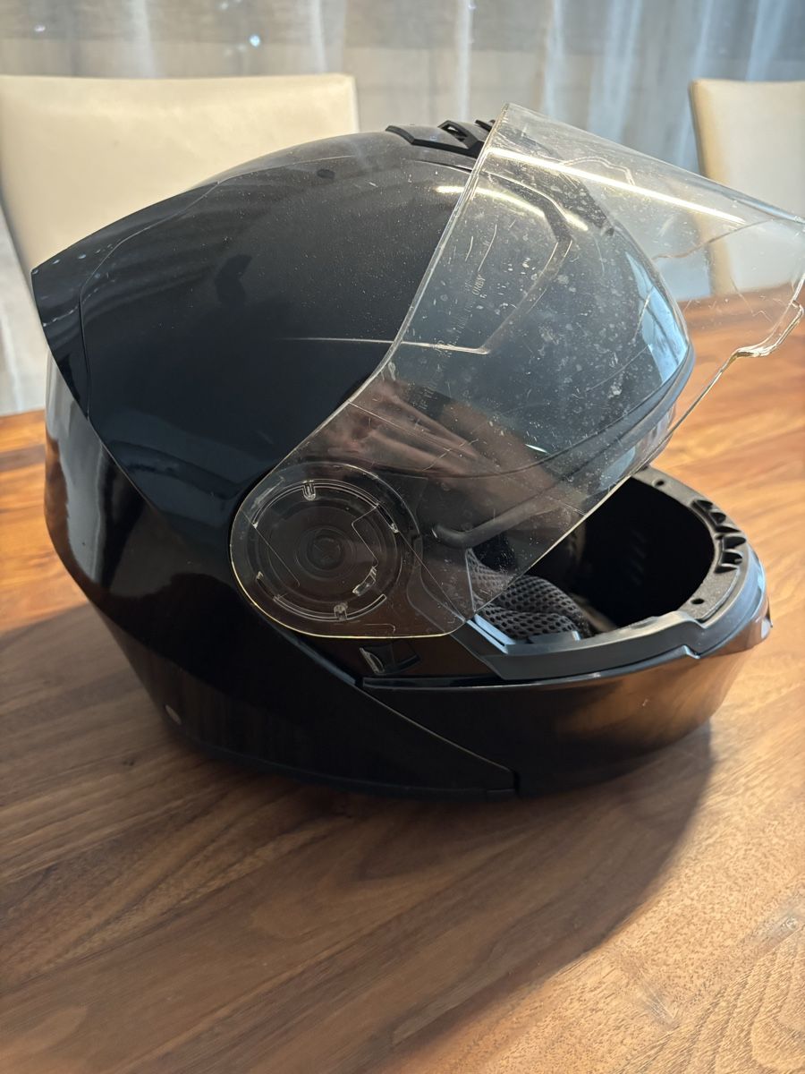 Casques & visières: Motorradhelm – D'occasion à Lausen par Eskimo2002 2