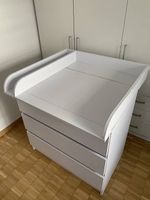 Wickelkommode / Wickeltisch weiss mit 3 grossen Schubladen