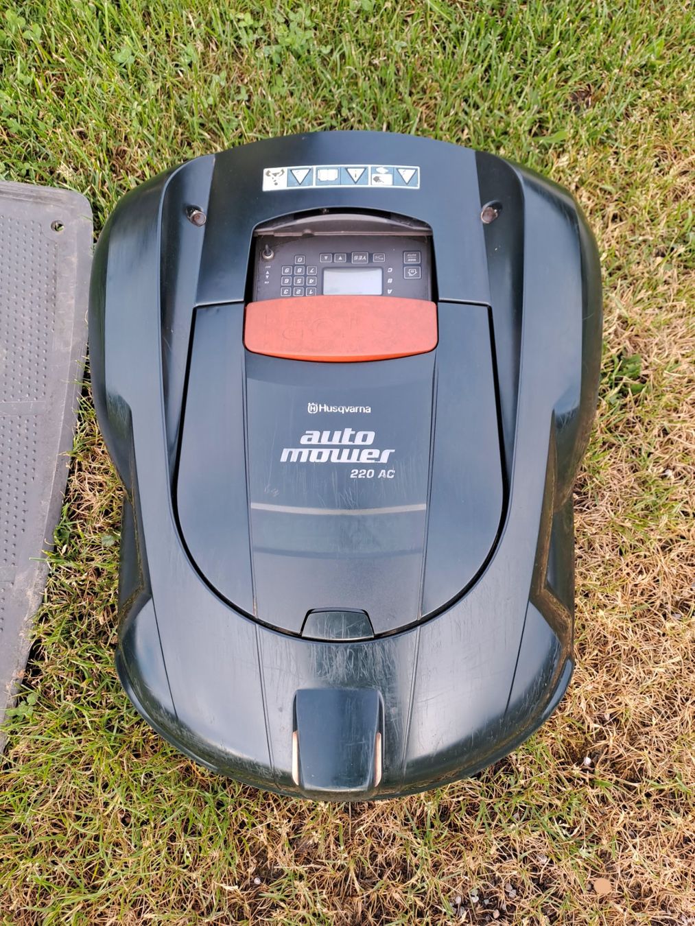 Husqvarna Tagliaerba: Automower Husqvarna 220 AC – Usato da Gossau SG venduto da aleks00 1