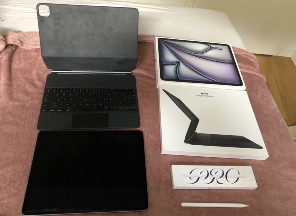 Clavier Et Coque Pour IPad Air 13 Pouces (M2, 2024) – Violet, Bluetooth, Rétroéclairé