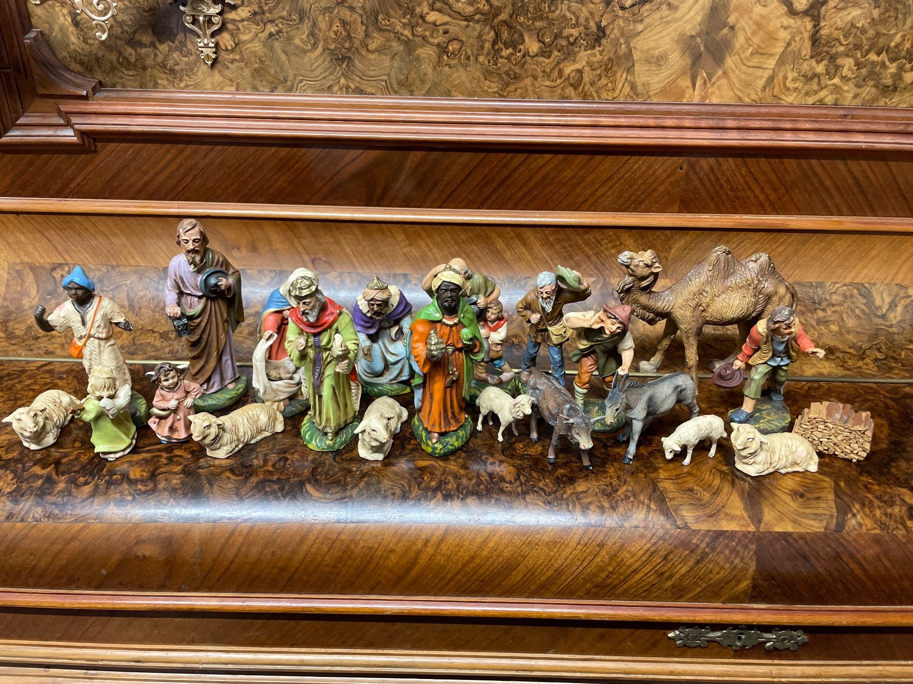 Statuette: 22 Stück Vintage Krippenfiguren Set Gips – Usato da Frasnacht venduto da GracyStore