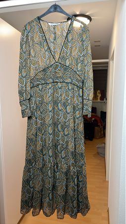 Zara Kleid lang mit Muster mehrfarbig neuwertig