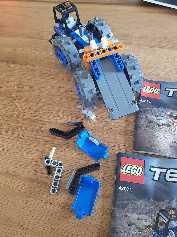 Lego Giocattoli: Lego Technik 42071 – Usato da Trachslau venduto da Suslae 1