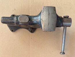 VINTAGE SCHRAUBSTOCK