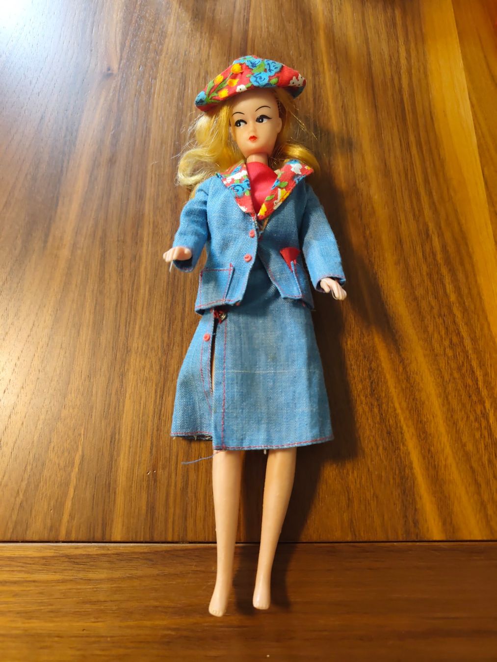 Giocattoli: Barbie Petra – Usato da Aesch BL venduto da Refurber 1