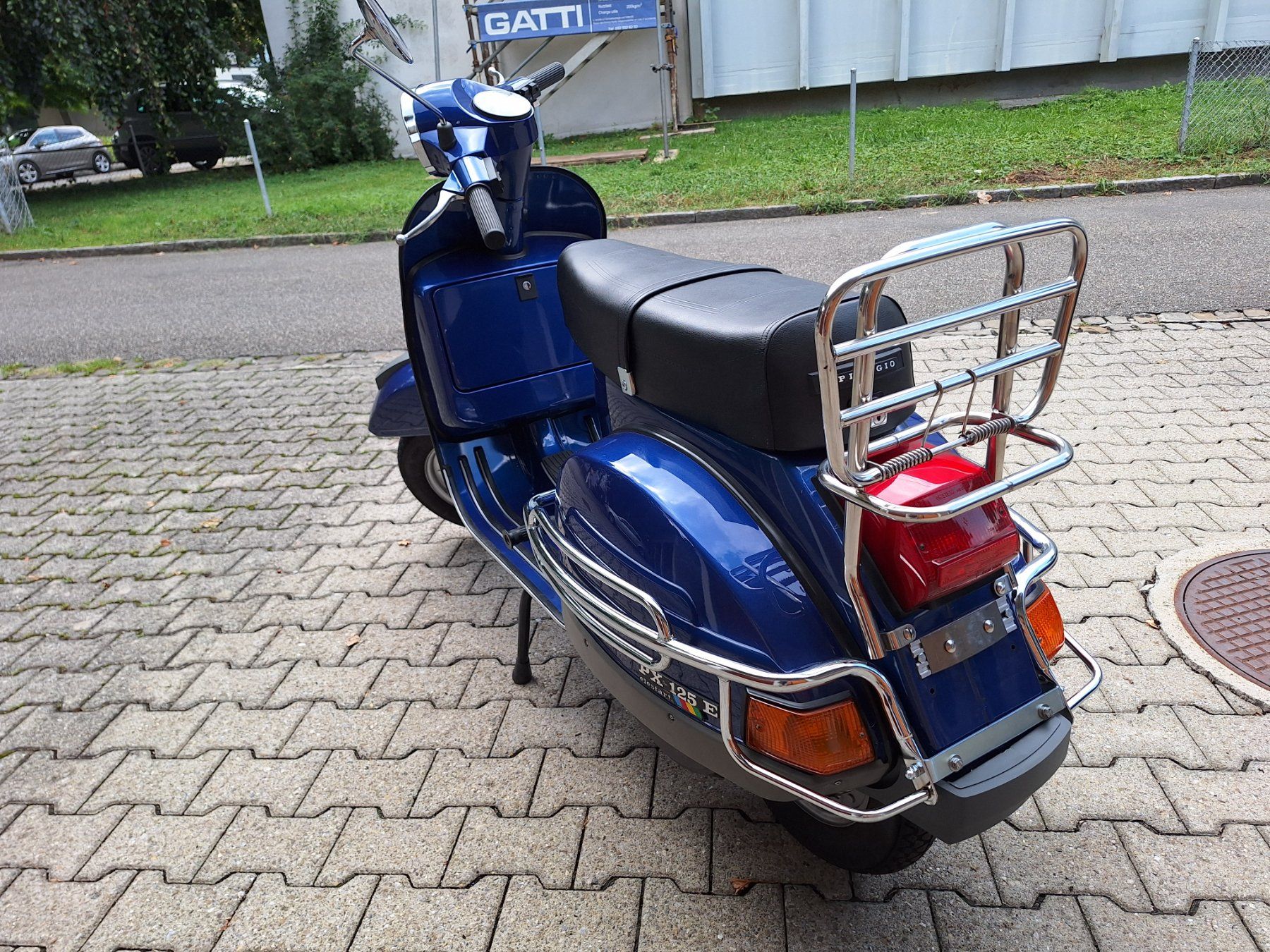 Vespa Scooter: Vespa Piaggio PX 125 E – Usato da Biel/Bienne venduto da Empu2 4