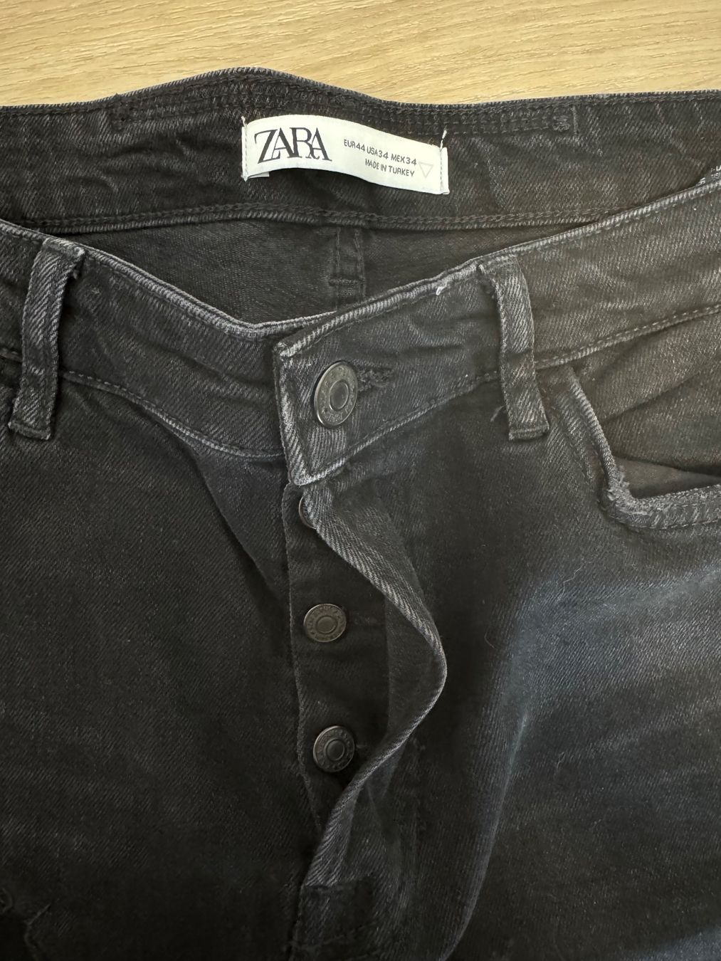 Zara Jeans: Zara Jeans schwarz, 44 – Nuovo (secondo la descrizione) da Maisprach venduto da jokoundklaas 2