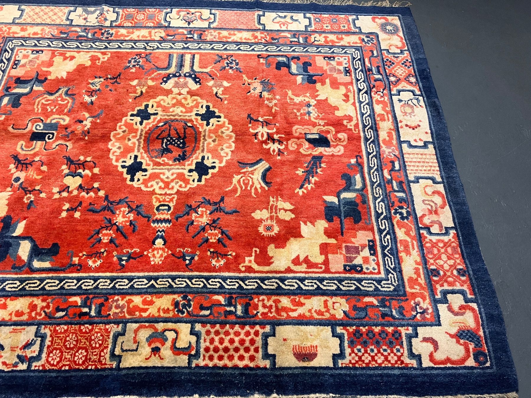 Tappeti: ANTIK CHINA TEPPICH 217X176cm – Usato da Zürich venduto da Artnuvo 8