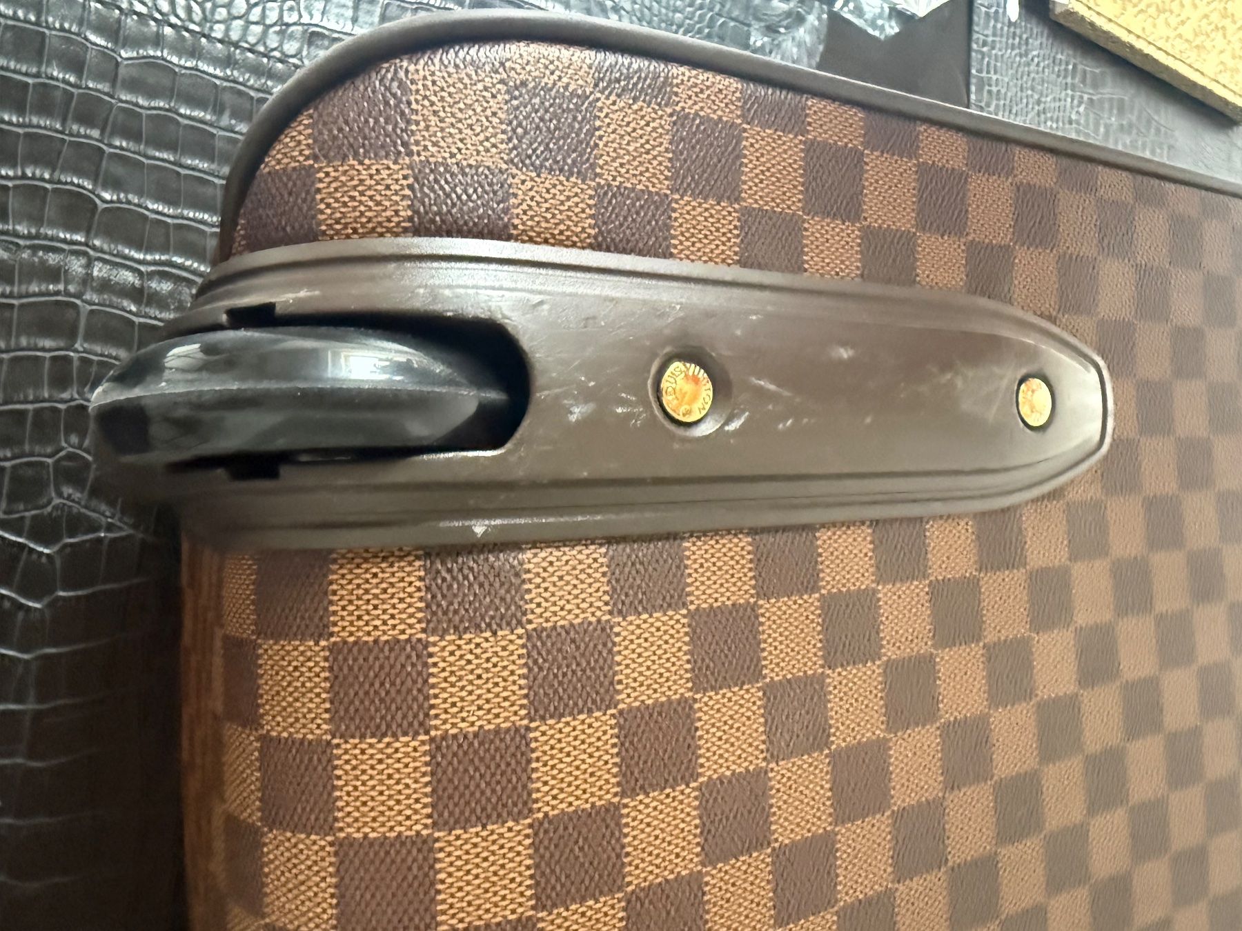 Altro in Aeronautica: Louis Vuitton Pegase 45 Damier – Usato da Wilen b. Wollerau venduto da Corradino0 8