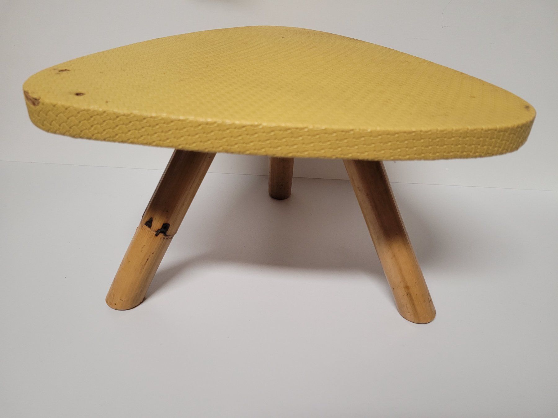 Hocker: Vintage Dreibein - Hocker Blumenhocker – Gebraucht aus Zofingen von Loop_ReSale 3